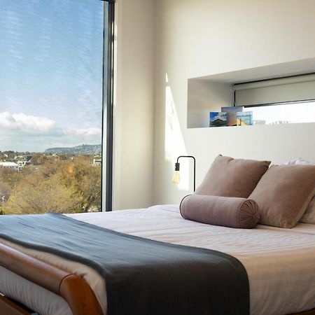 Luxury 2 Bedroom Cbd Apartment With Free Parking クライストチャーチ エクステリア 写真