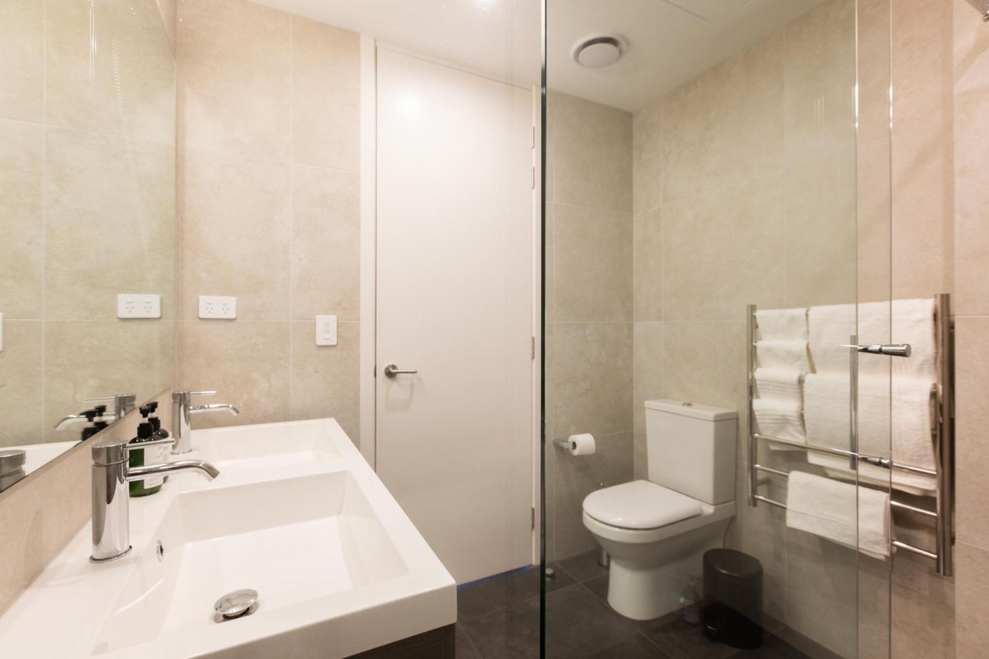 Luxury 2 Bedroom Cbd Apartment With Free Parking クライストチャーチ エクステリア 写真